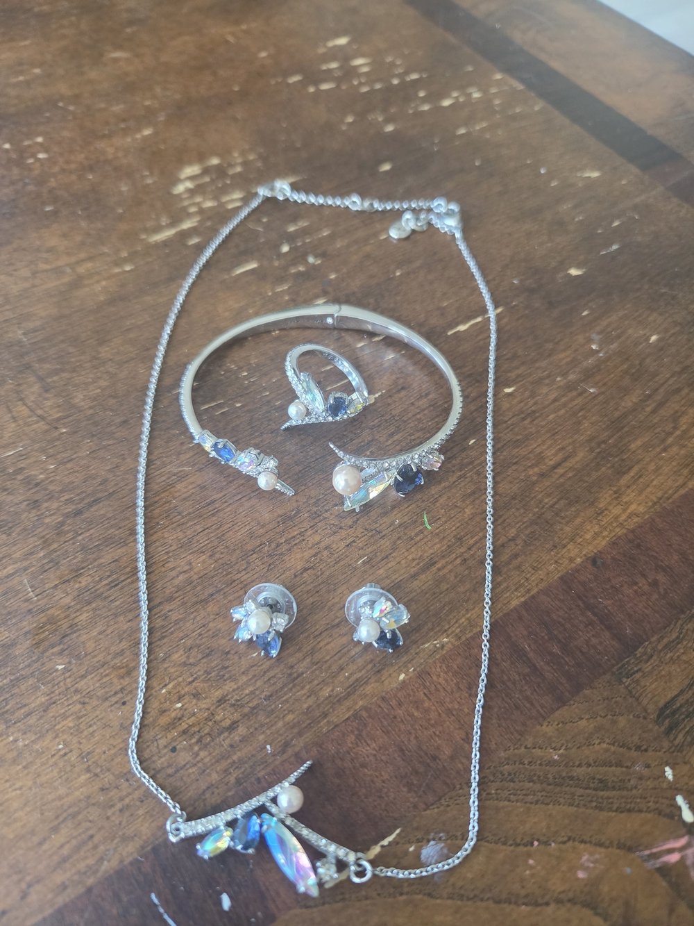 Chloe And Isabel Jewelry Set